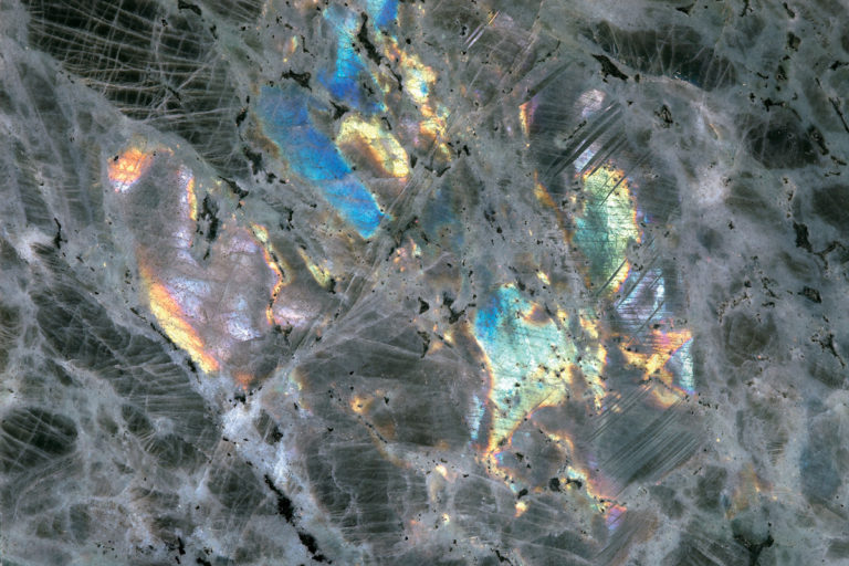 Labradorite multicolor