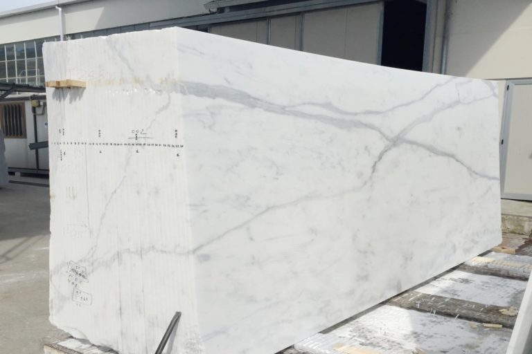 Statuario Extra lastre