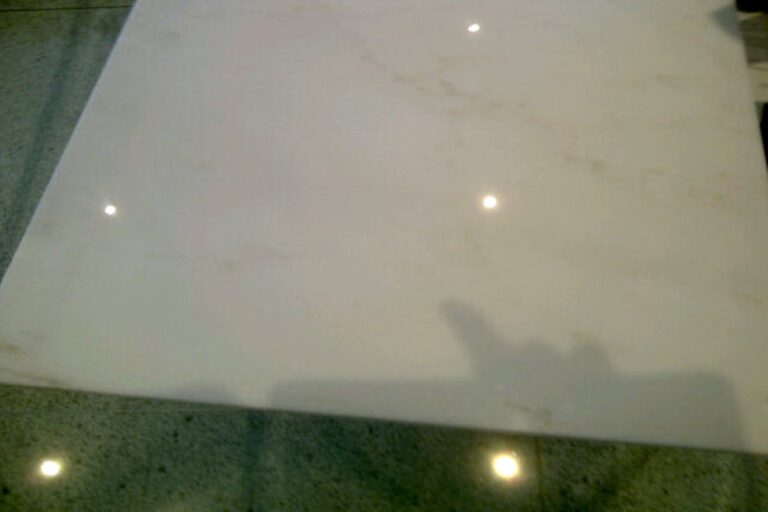 pavimenti marmo bianco lasa oro